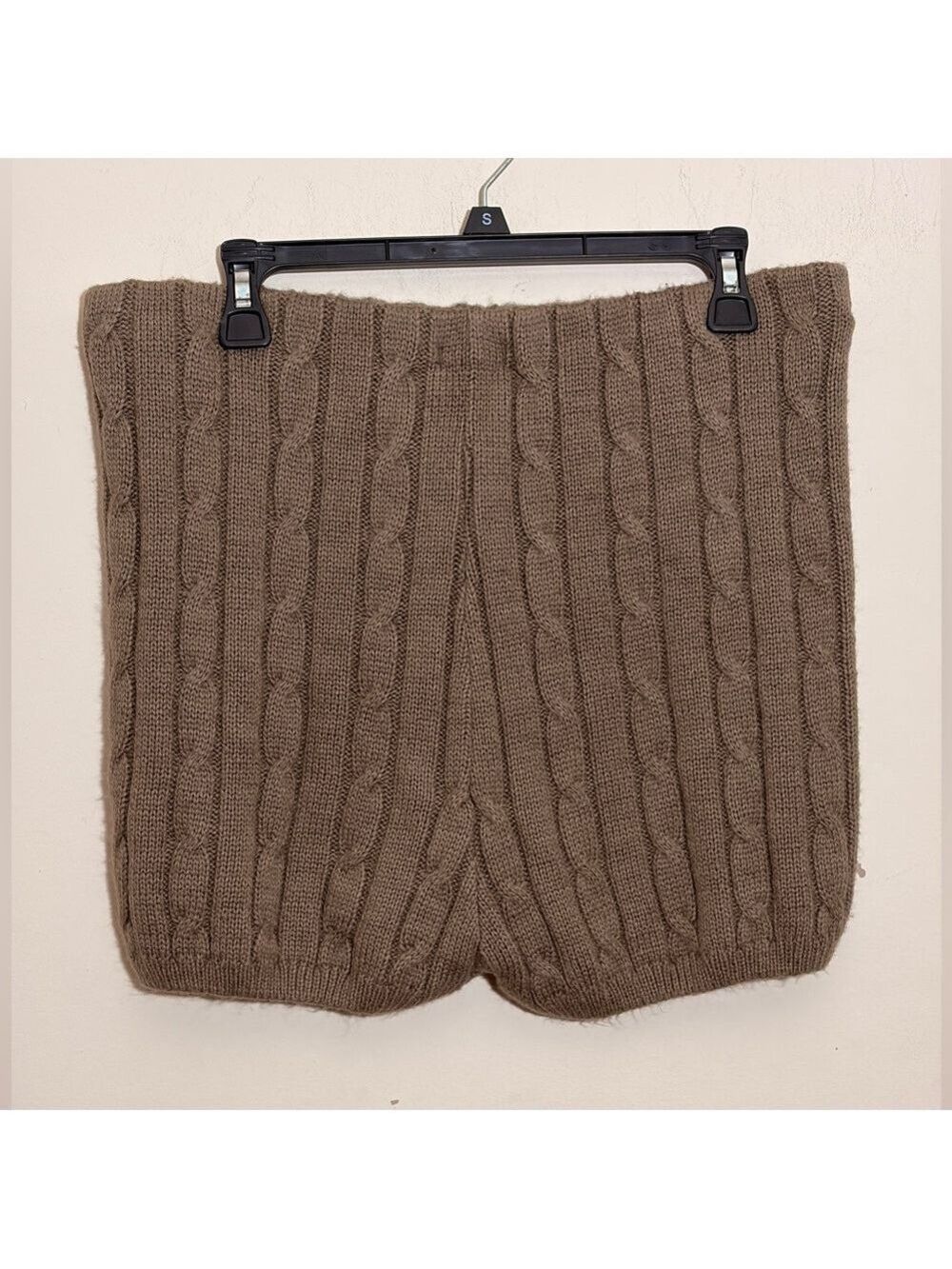 ASOS Women’s Cable Knit High Waisted Micro Shorts Size L